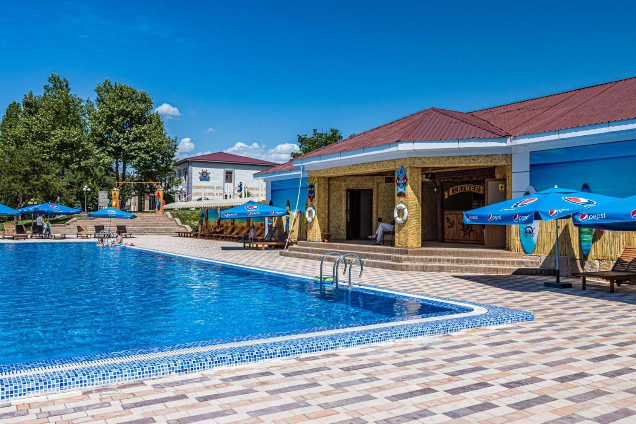 Лайнер Горный Курортный Комплекс Layner В Чимгане Exterior foto