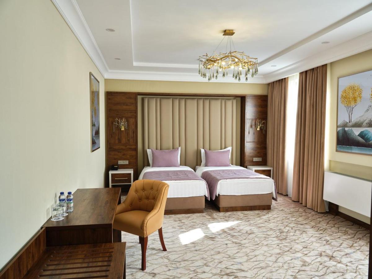 Лайнер Горный Курортный Комплекс Layner В Чимгане Exterior foto